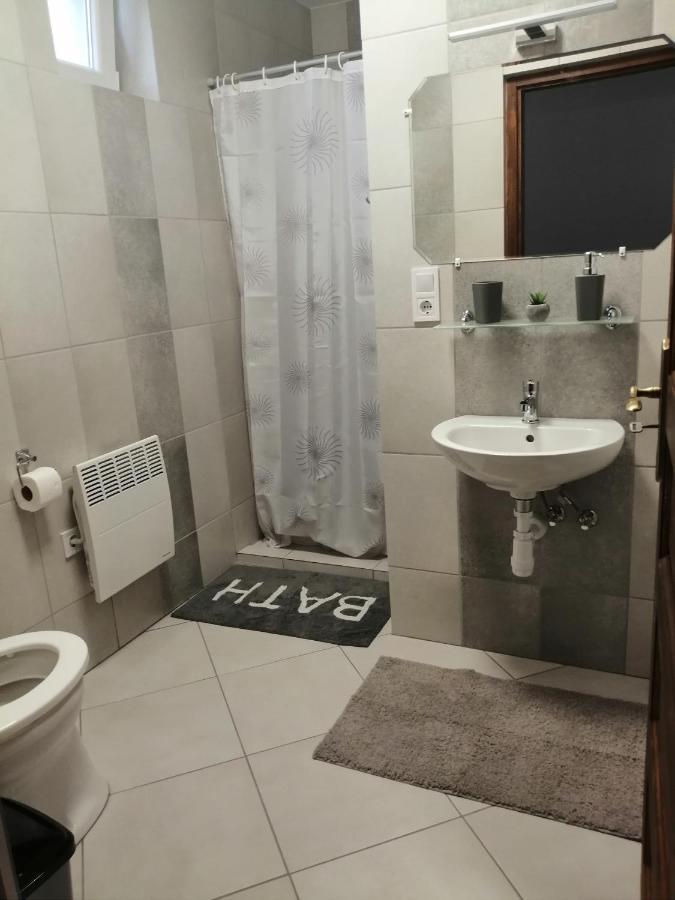 Cinege Vendeghaz Hotel Tolcsva ภายนอก รูปภาพ